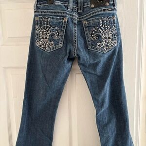 Women's Blue Jeans with Embellished Pockets